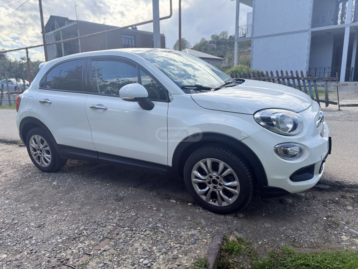 Fiat 500X - фото 11
