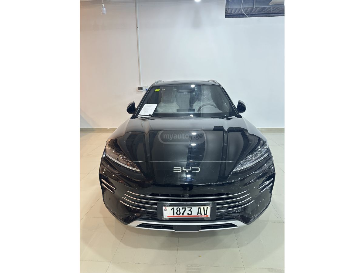 BYD Song Plus - фото 2