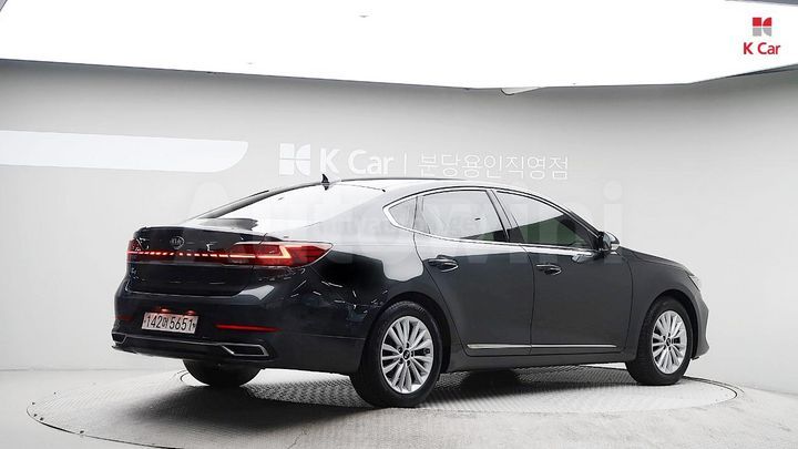 Kia Cadenza 2021 — миниатюра 4
