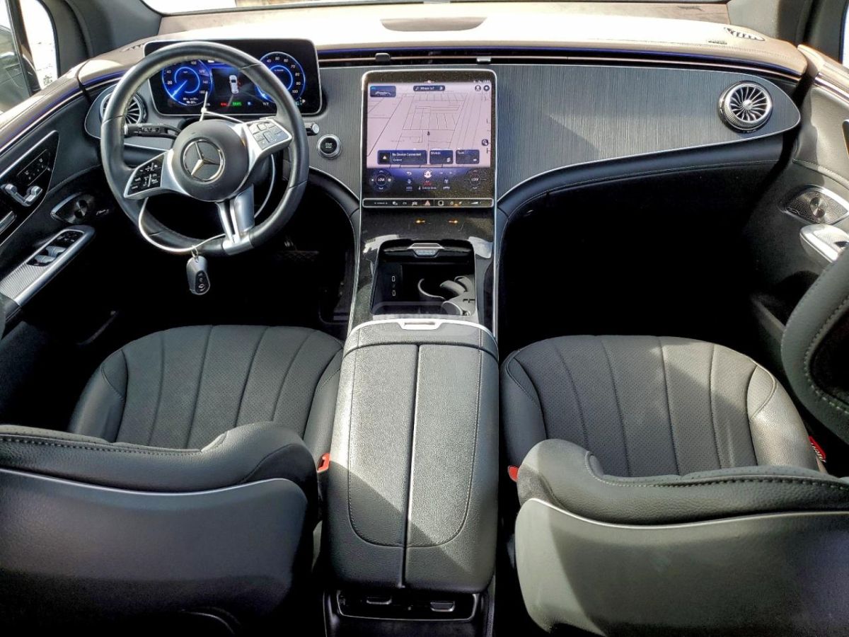 Mercedes-Benz EQE 350 - фото 3