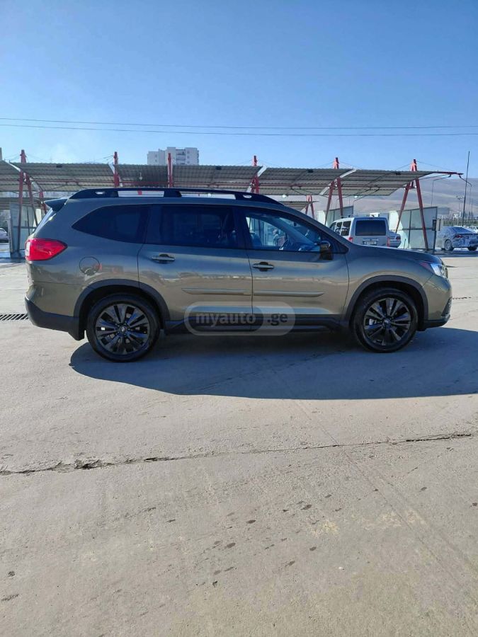 Subaru Limited All-Wheel Drive CVT — миниатюра 3