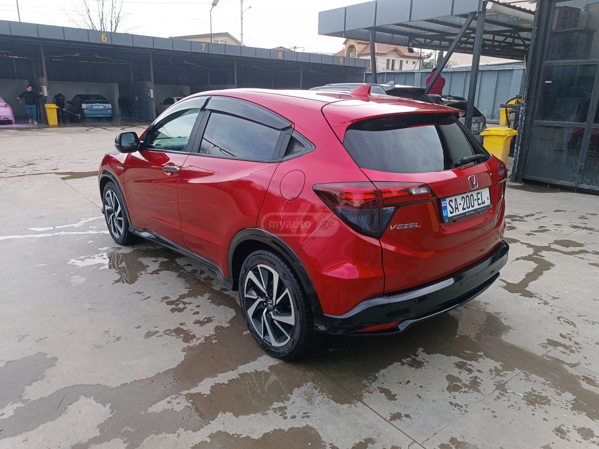 Honda Vezel - фото 2