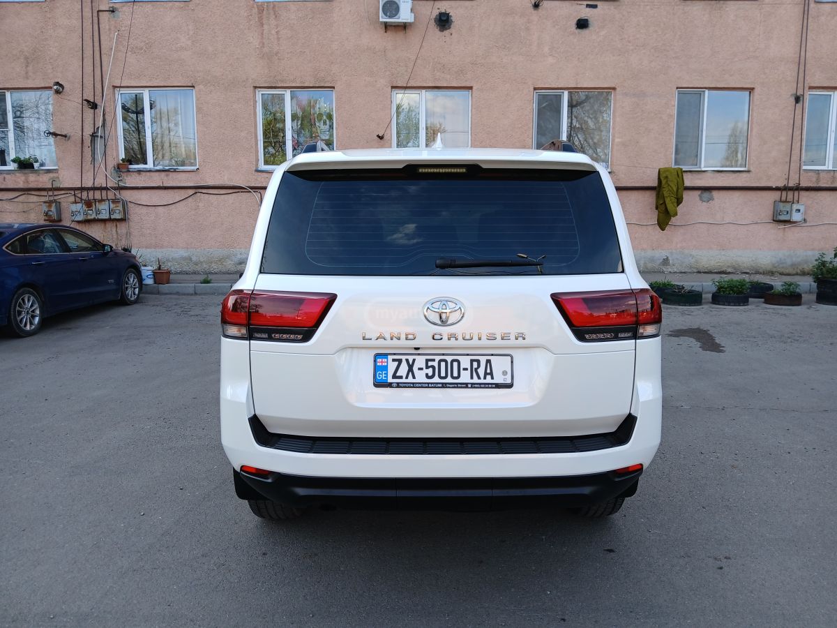 Toyota Land Cruiser - фото 11