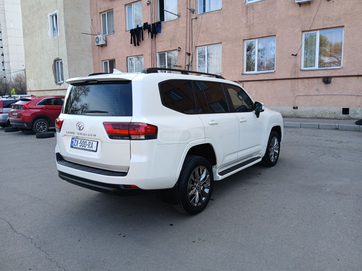 Toyota Land Cruiser - фото 4