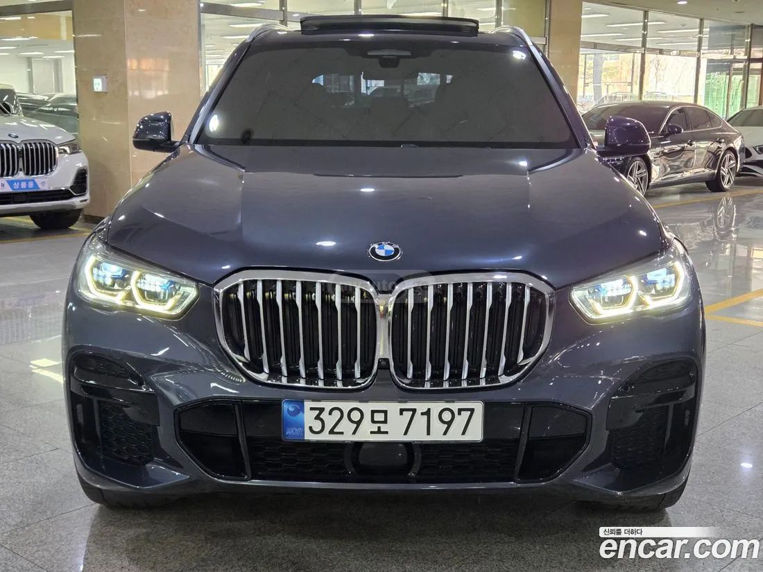 BMW X5 M 2022 — миниатюра 2