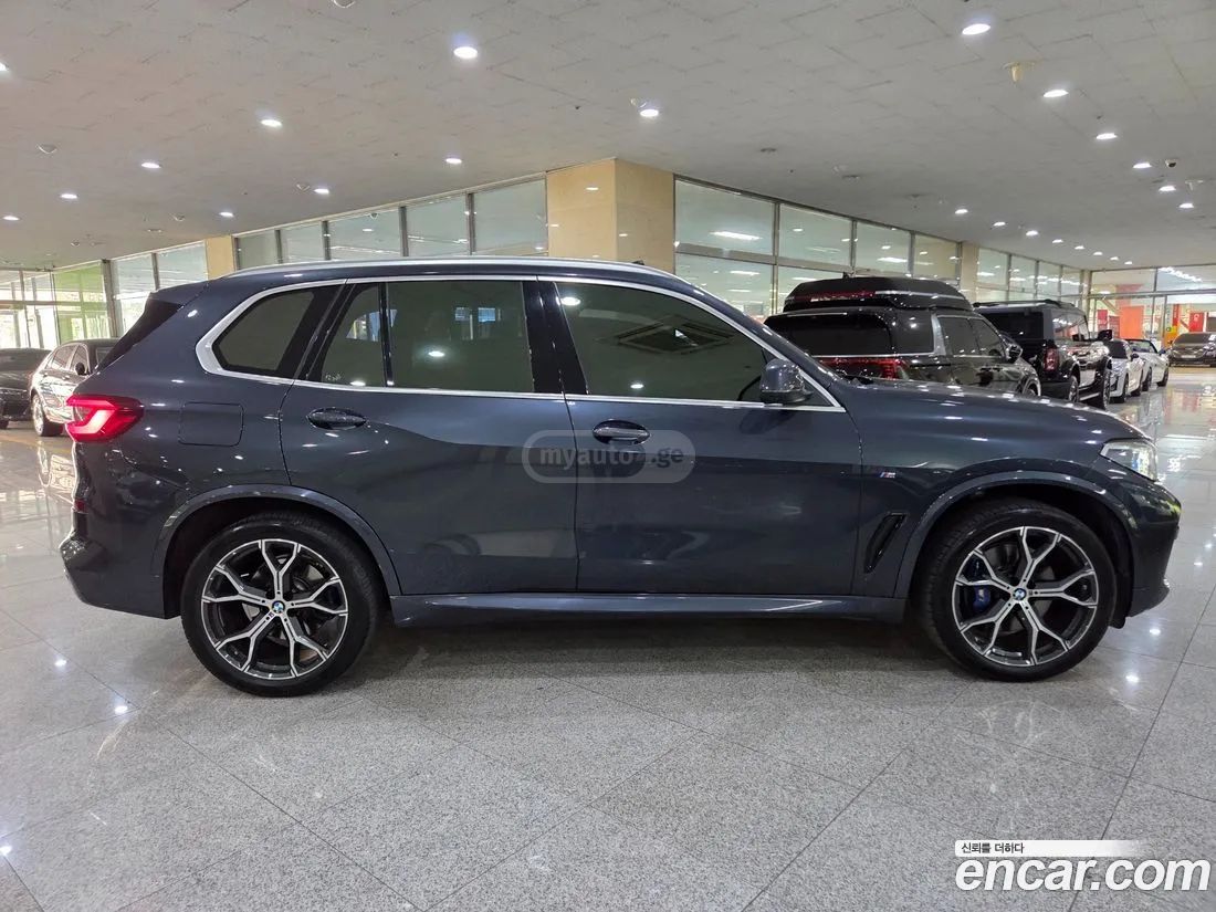 BMW X5 M 2022 — миниатюра 5