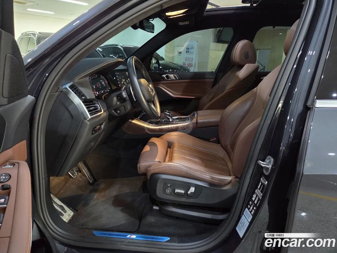 BMW X5 M 2022 — миниатюра 6