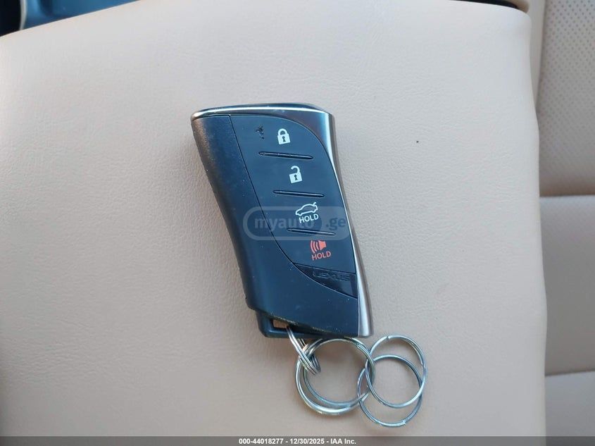 Lexus ES 350 2024 — миниатюра 11
