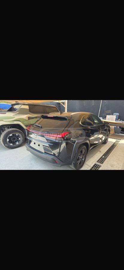 Lexus Luxury 4dr All-Wheel Drive CVT — миниатюра 2