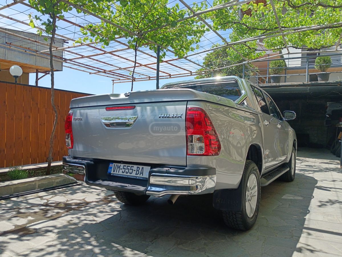 Toyota Hilux 2020 — миниатюра 4