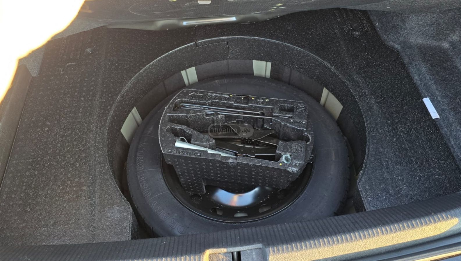 Volkswagen Passat - фото 12