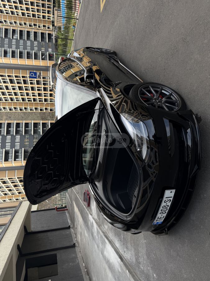 Tesla Model 3 - фото 4