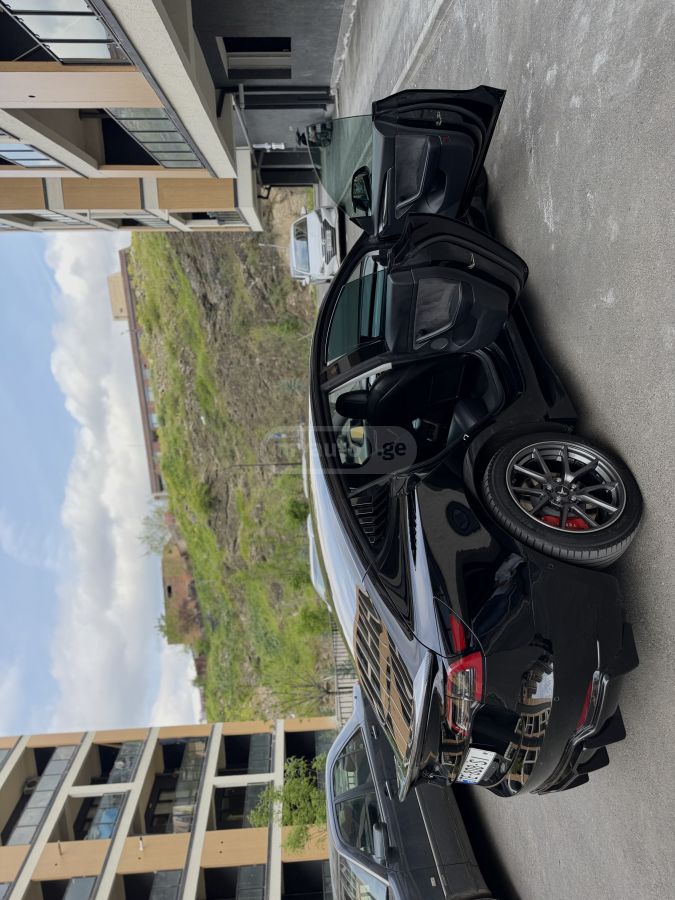 Tesla Model 3 - фото 6