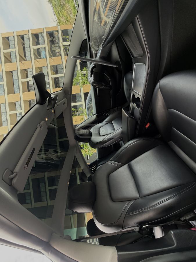 Tesla Model 3 - фото 9