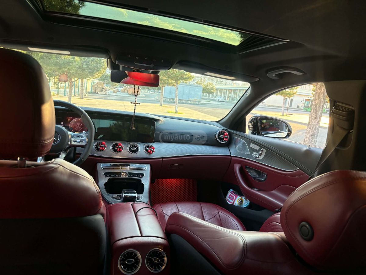 Mercedes-Benz CLS 53 AMG - фото 8