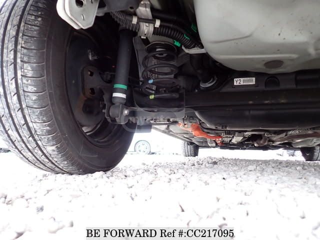 Toyota Aqua - фото 12