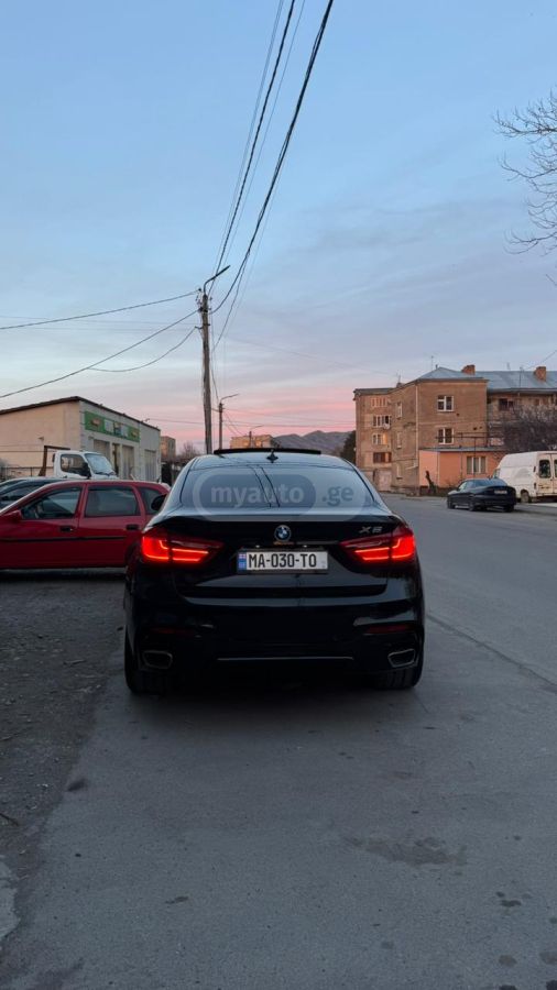 BMW X6 - фото 2
