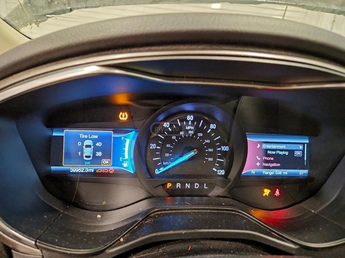 Ford Fusion - фото 9