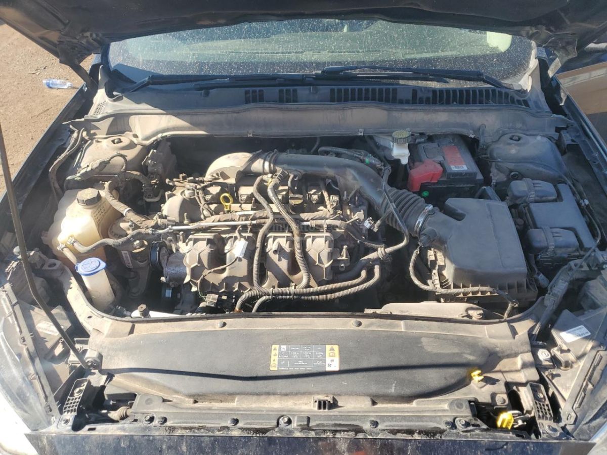 Ford Fusion - фото 11