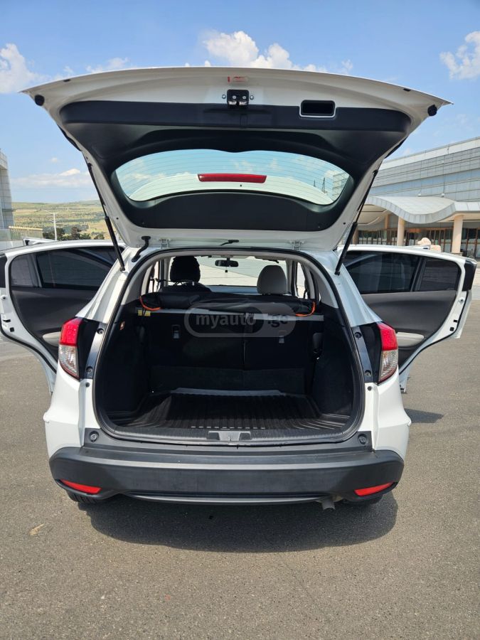 Honda Sport 4dr Front-Wheel Drive CV — миниатюра 3