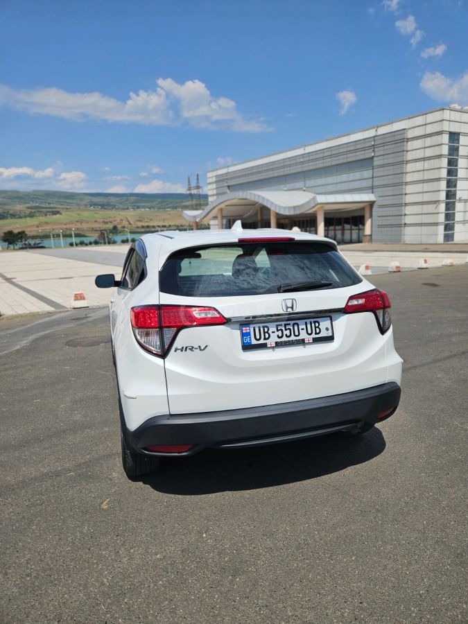 Honda Sport 4dr Front-Wheel Drive CV — миниатюра 8