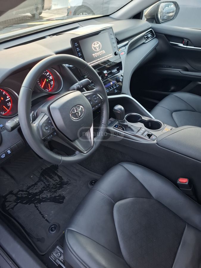 Toyota Camry - фото 8