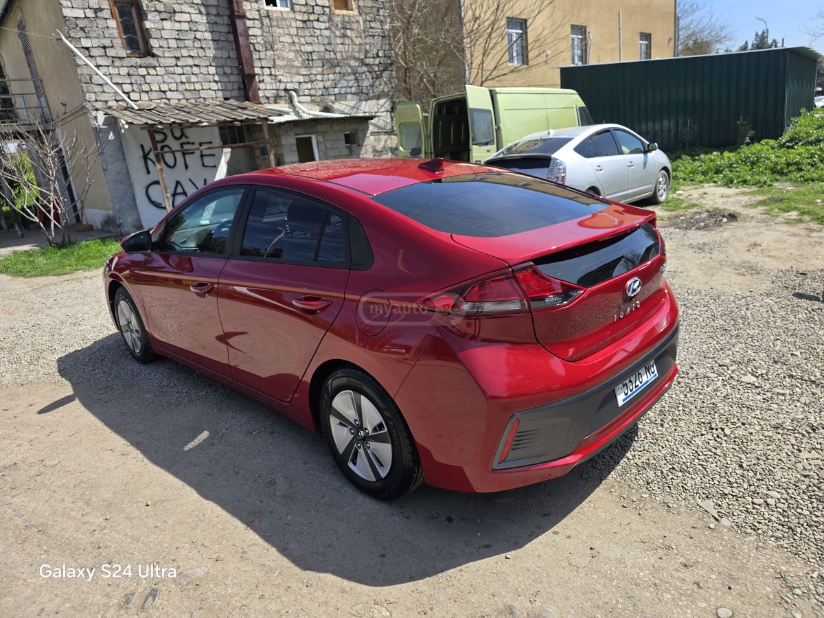 Hyundai Ioniq - фото 5
