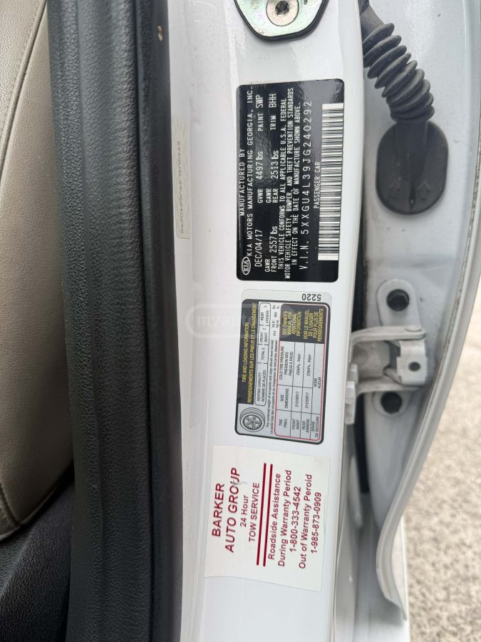 Kia Optima - фото 10