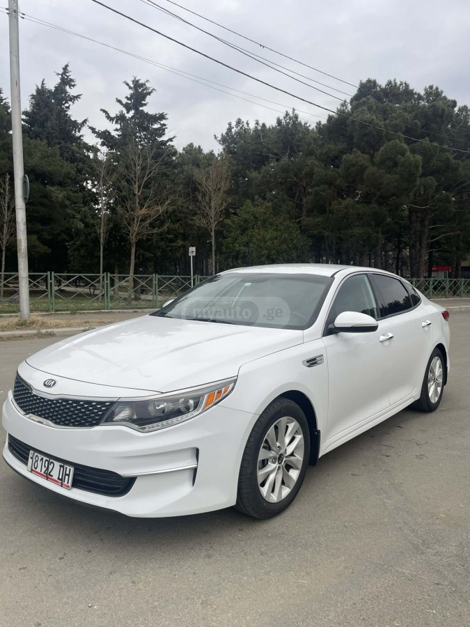 Kia Optima - фото 2