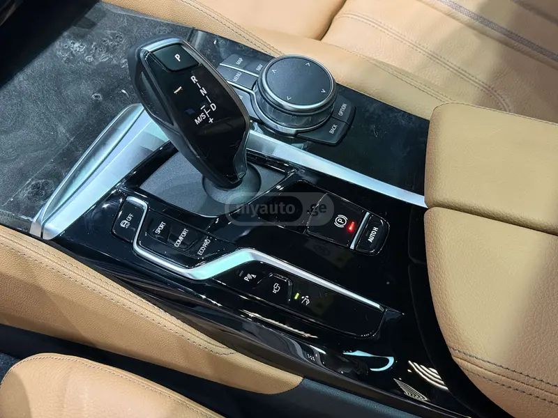 BMW 650 2022 — миниатюра 8