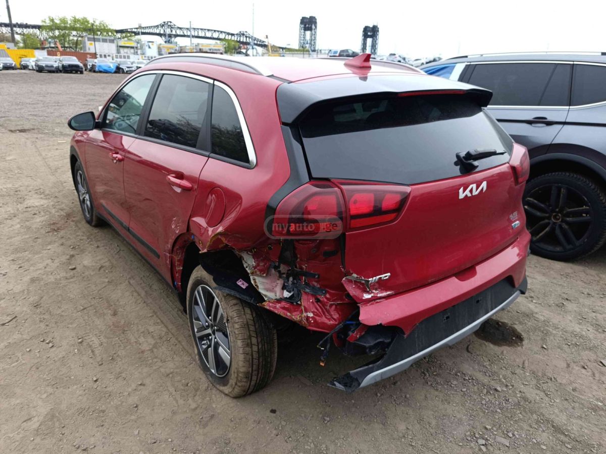 Kia Niro - фото 6