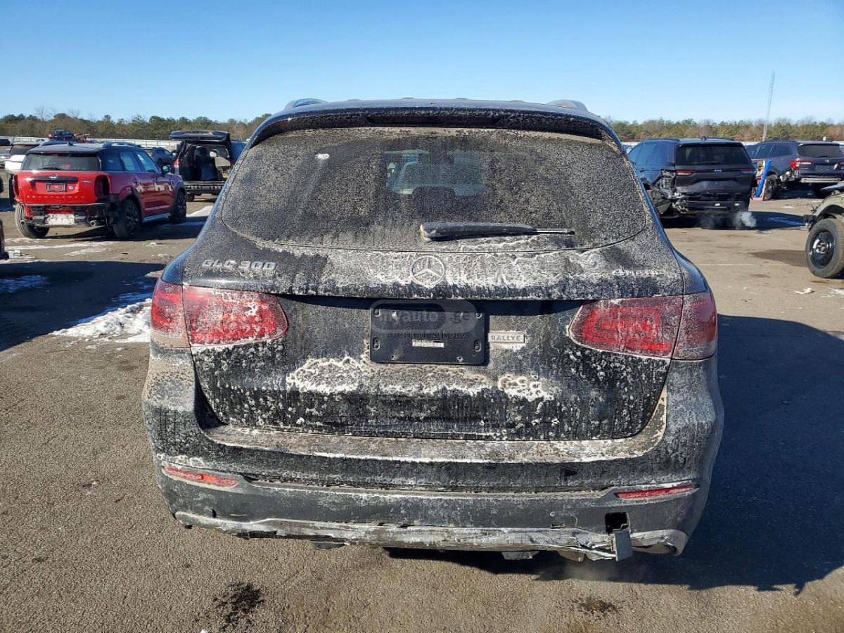 Mercedes-Benz GLC 300 - фото 6