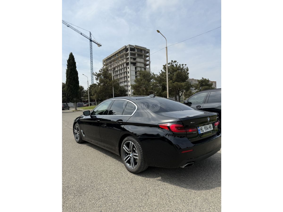 BMW 530 - фото 3