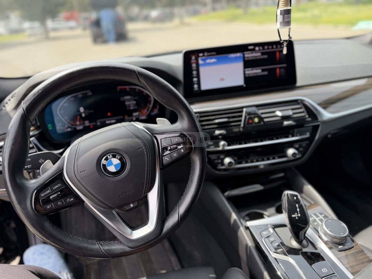 BMW 530 - фото 5