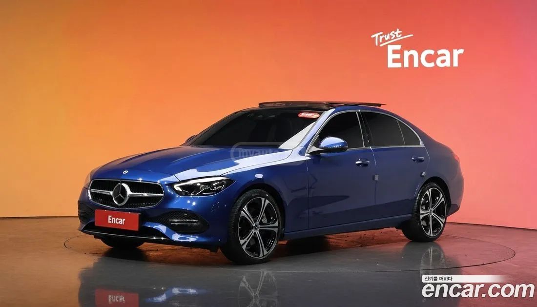 Mercedes-Benz C 63 AMG - фото 1