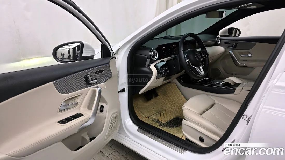 Mercedes-Benz - фото 10