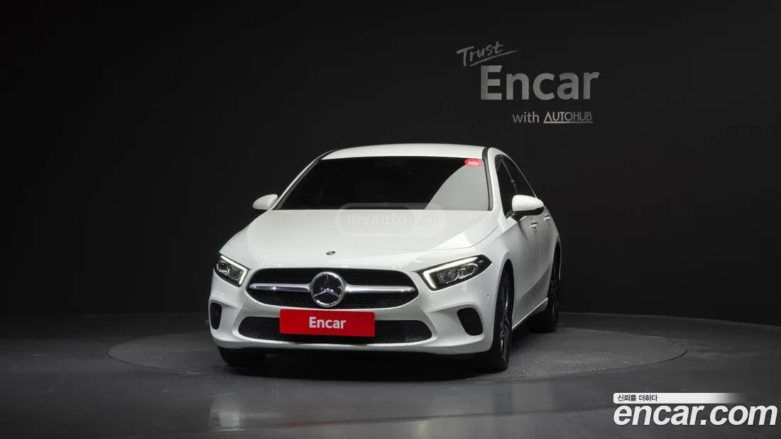 Mercedes-Benz A 45 AMG 2021 — миниатюра 3