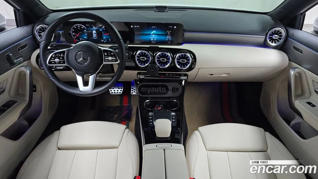 Mercedes-Benz A 45 AMG 2021 — миниатюра 7