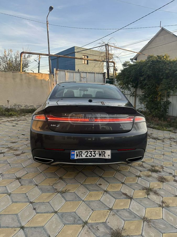 Lincoln MKZ - фото 2