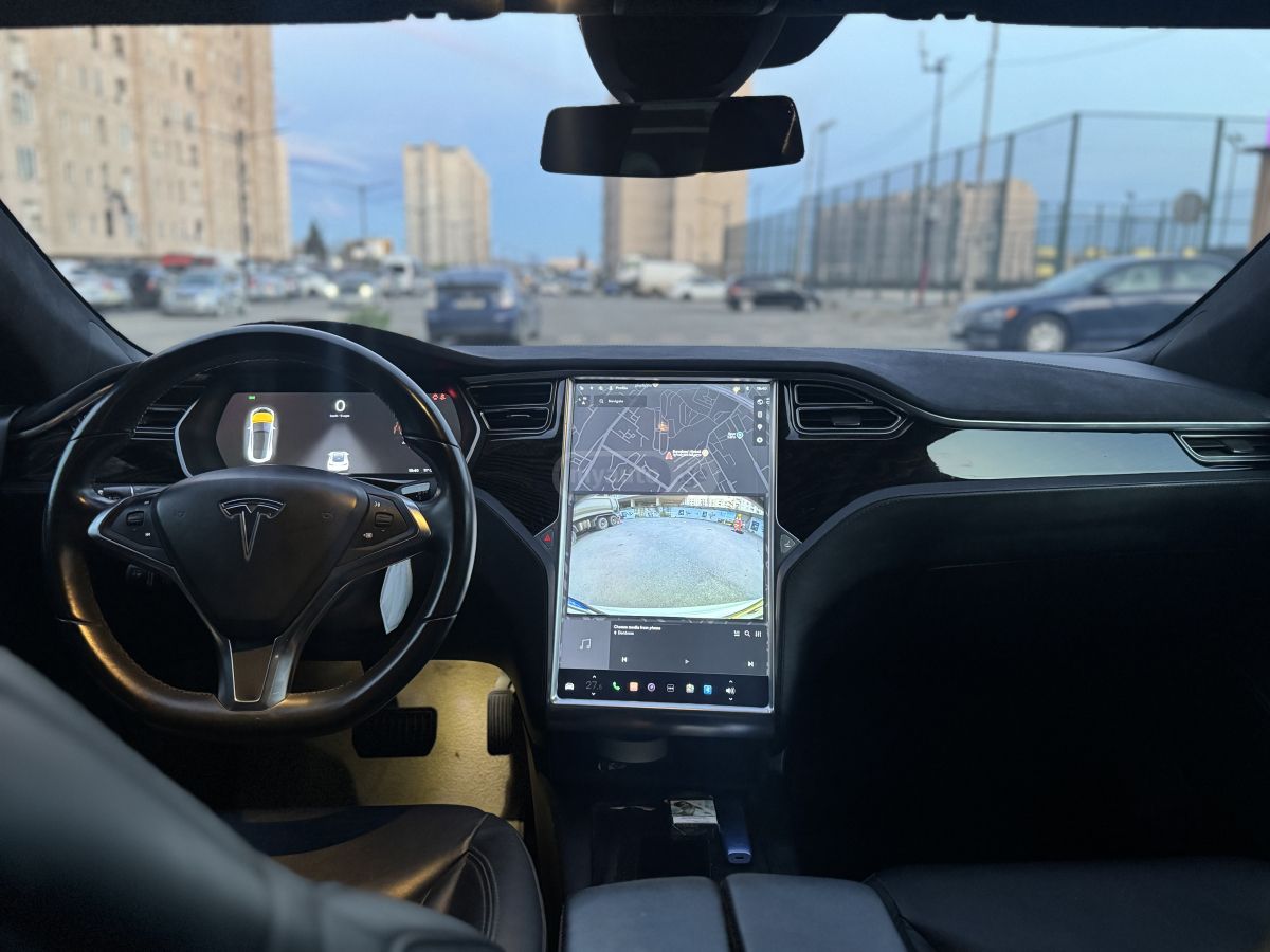Tesla Model S - фото 6
