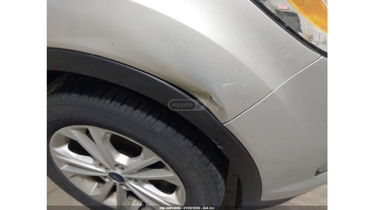 Ford Escape - фото 11