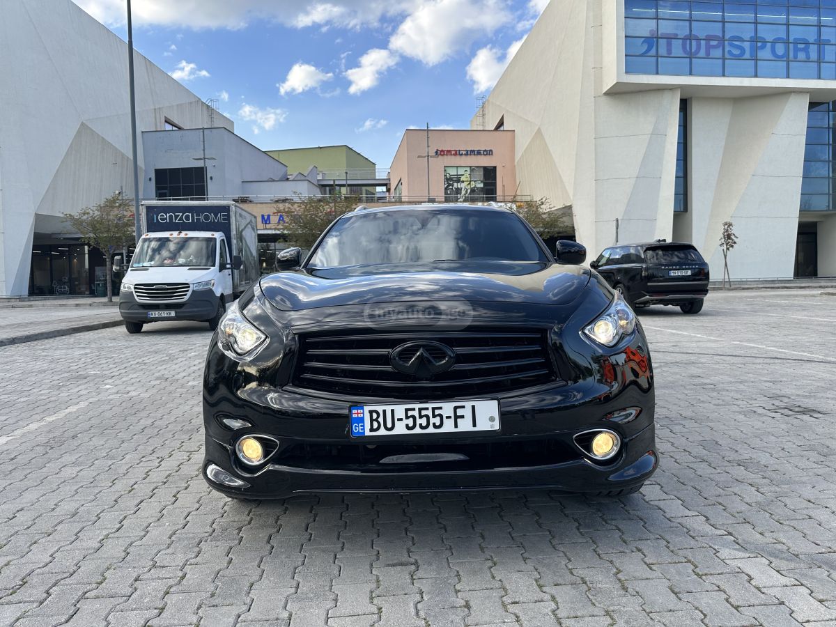 Infiniti QX 70 - фото 3