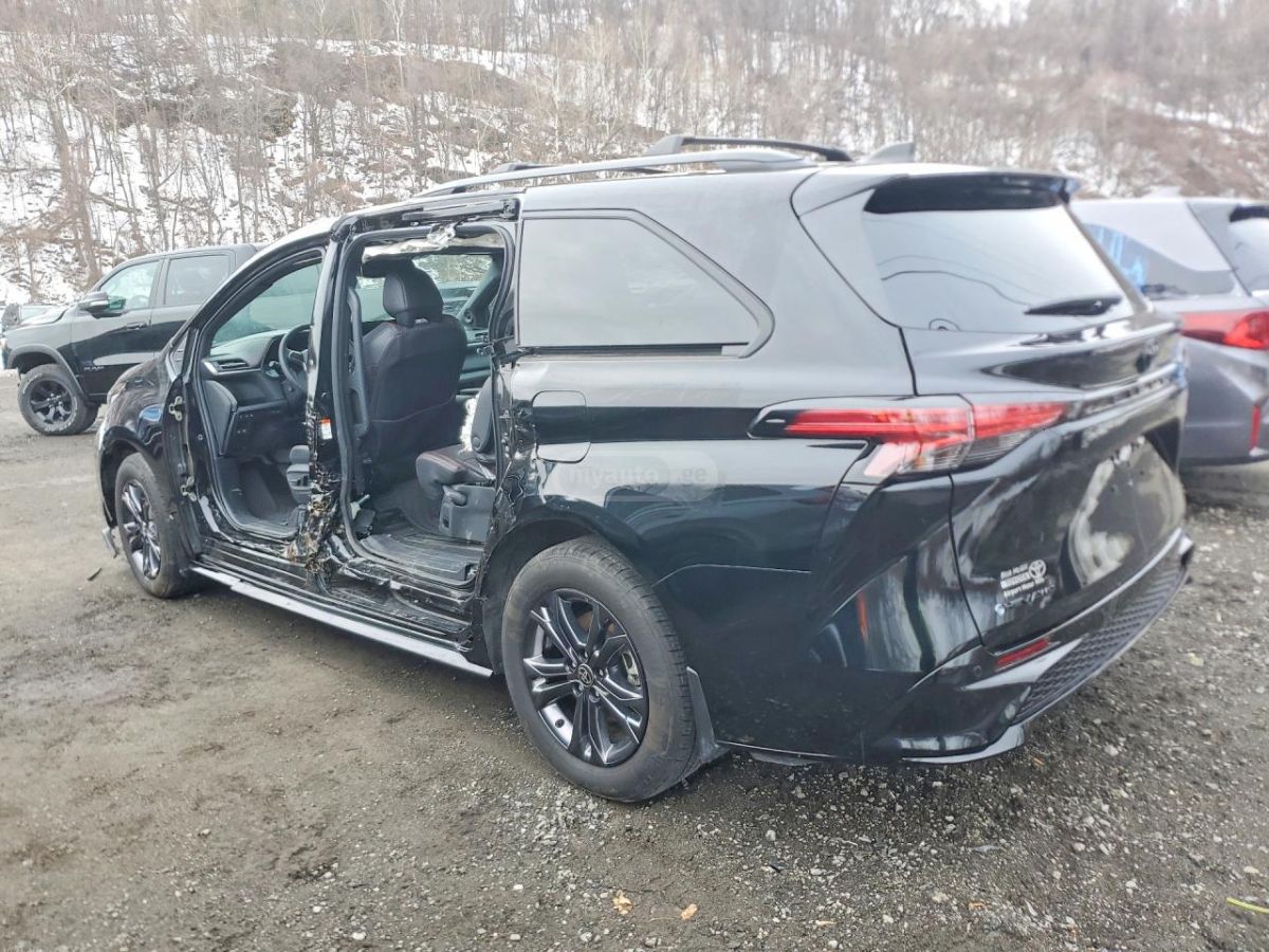 Toyota Sienna 2025 — миниатюра 2