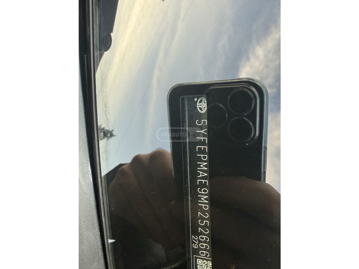 Toyota Corolla - фото 10