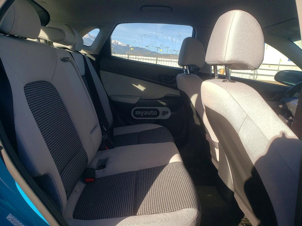 Hyundai SE 4dr All-Wheel Drive CVT — миниатюра 8