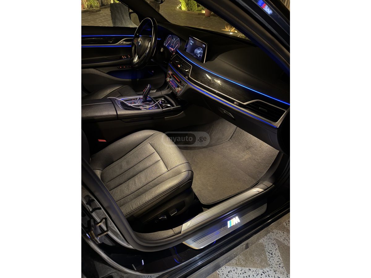 BMW 740 - фото 10