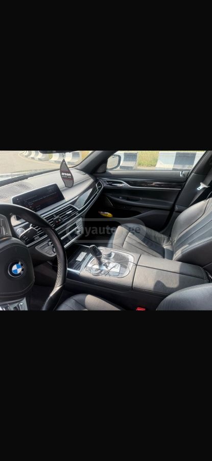 BMW 740 - фото 4