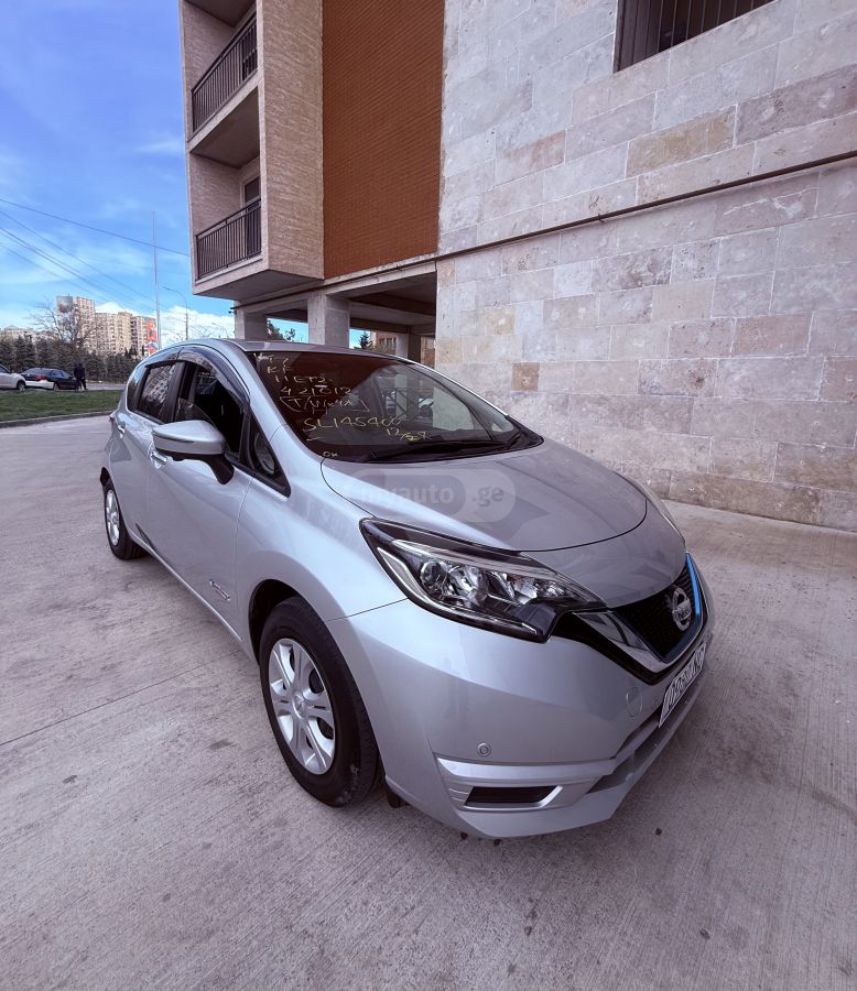 Nissan Note - фото 1