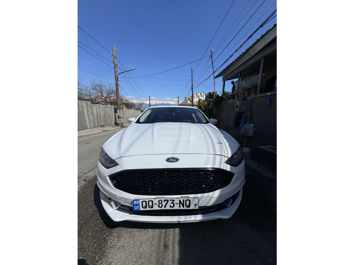 Ford Fusion - фото 1