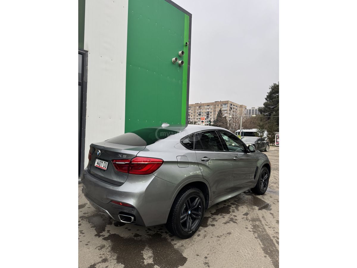 BMW X6 - фото 5